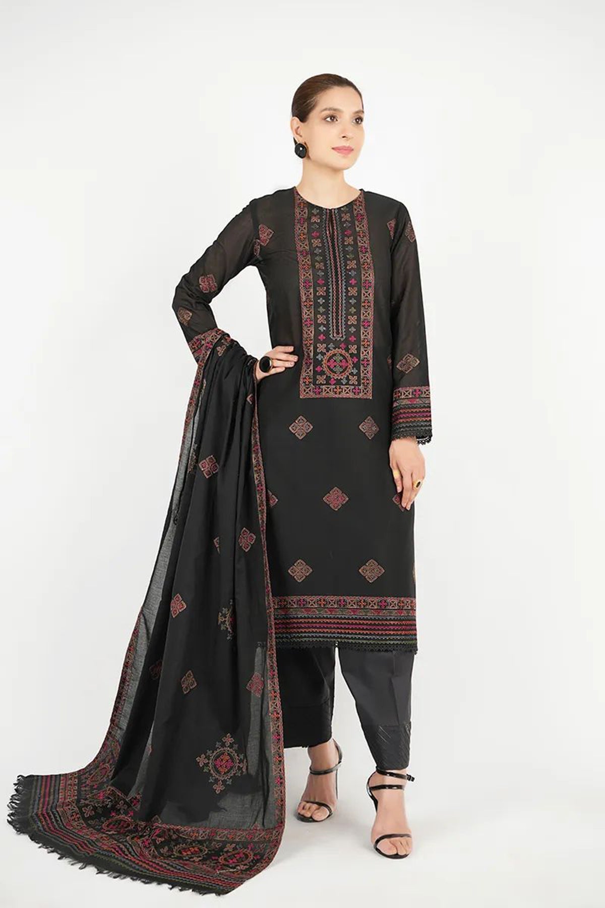 3 Piece - Embroidered Lawn Suit With Chiffon Dupatta