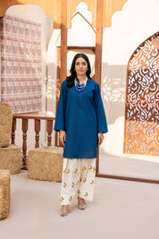 Blue top with contrast trouser