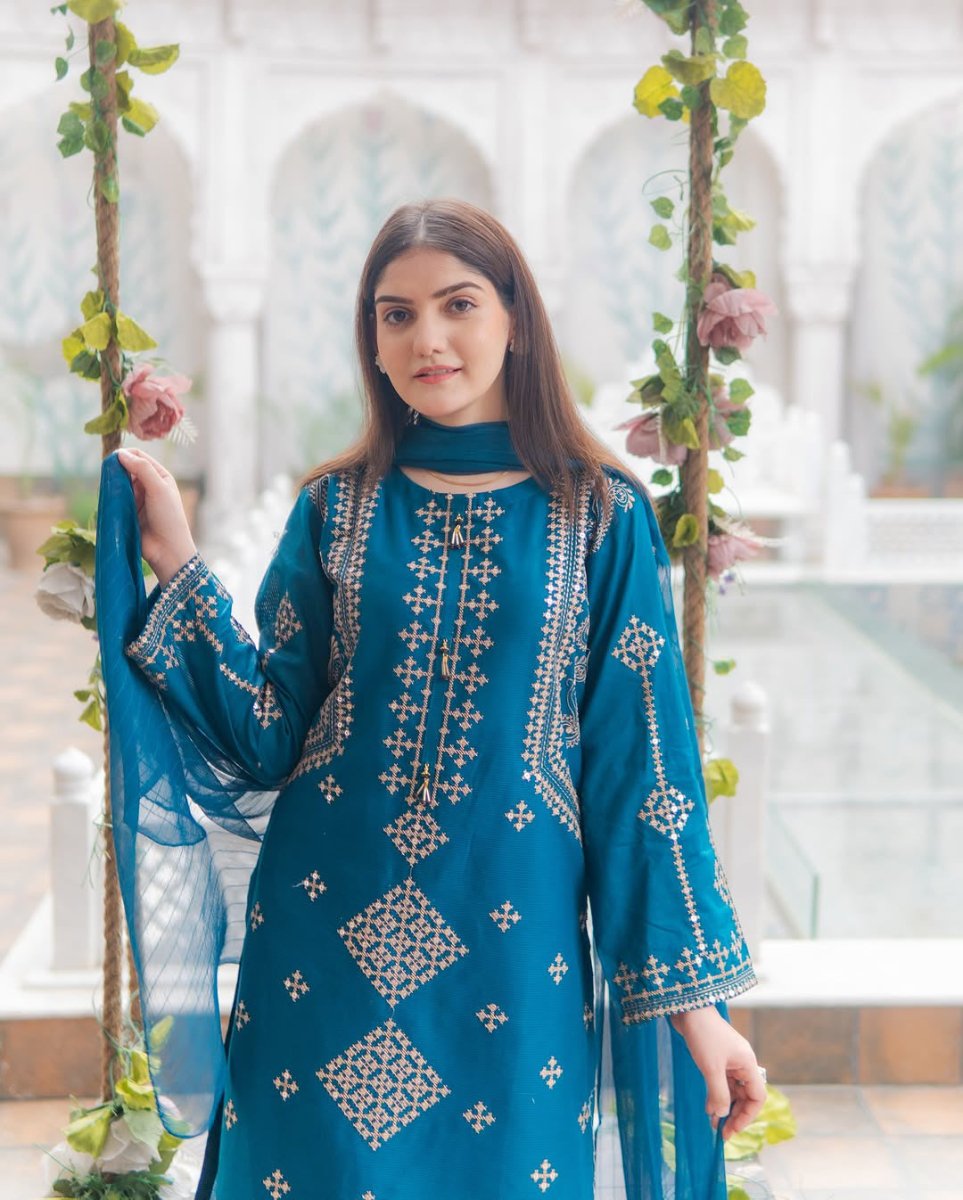 eid-wear-embroidered-2-piece_5.jpg
