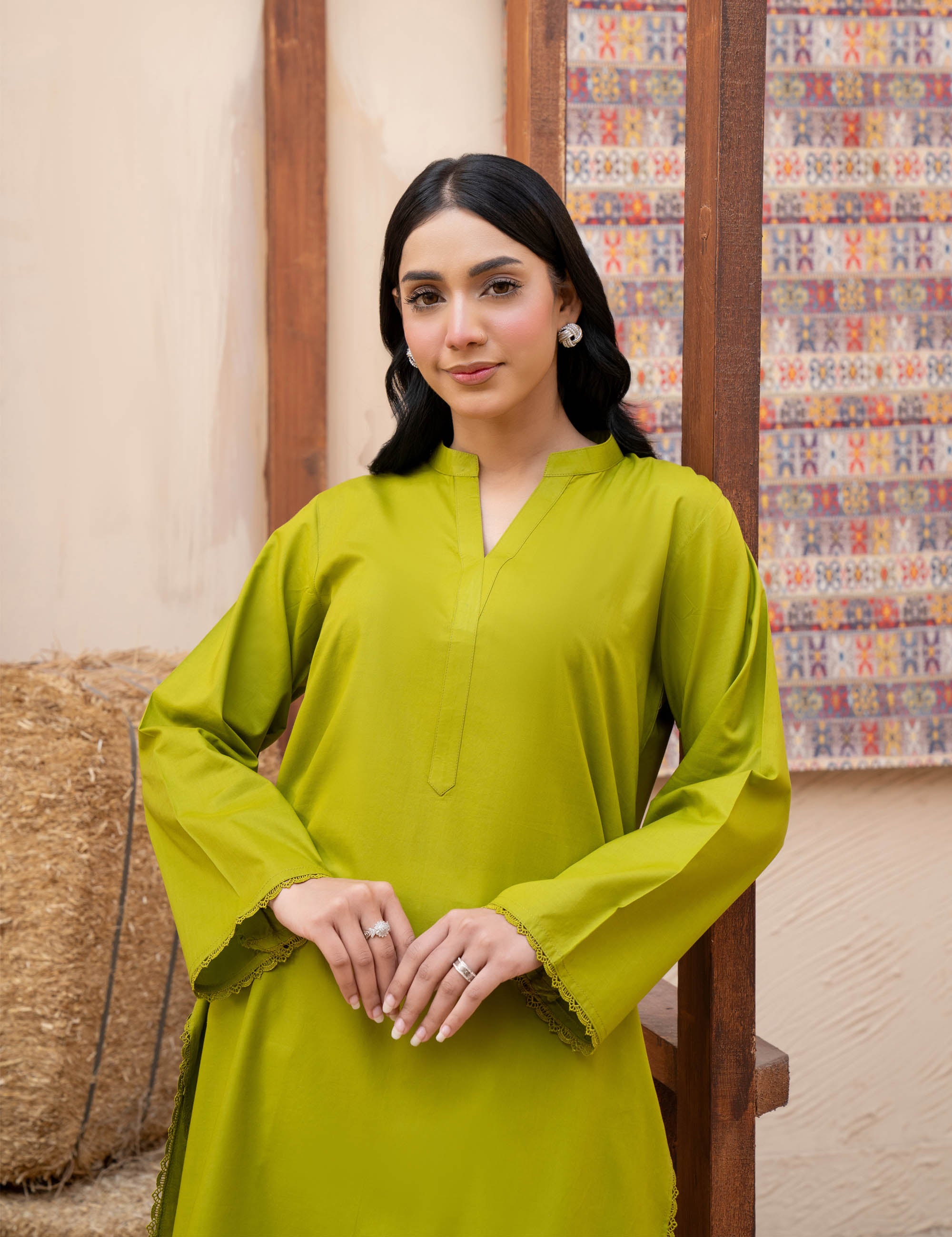 Farshi 2pc lawn suit