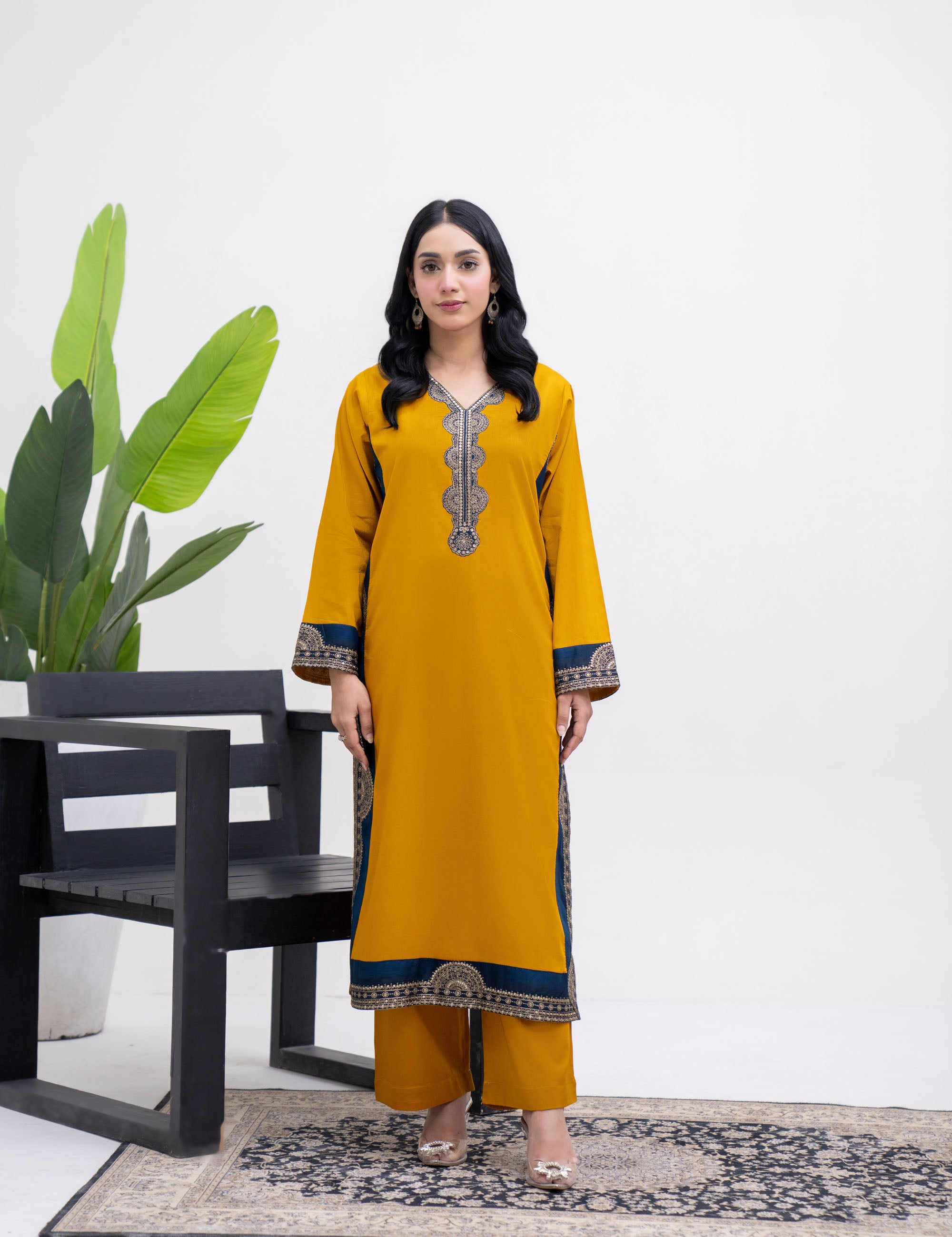 Wedding dress for bride sisters