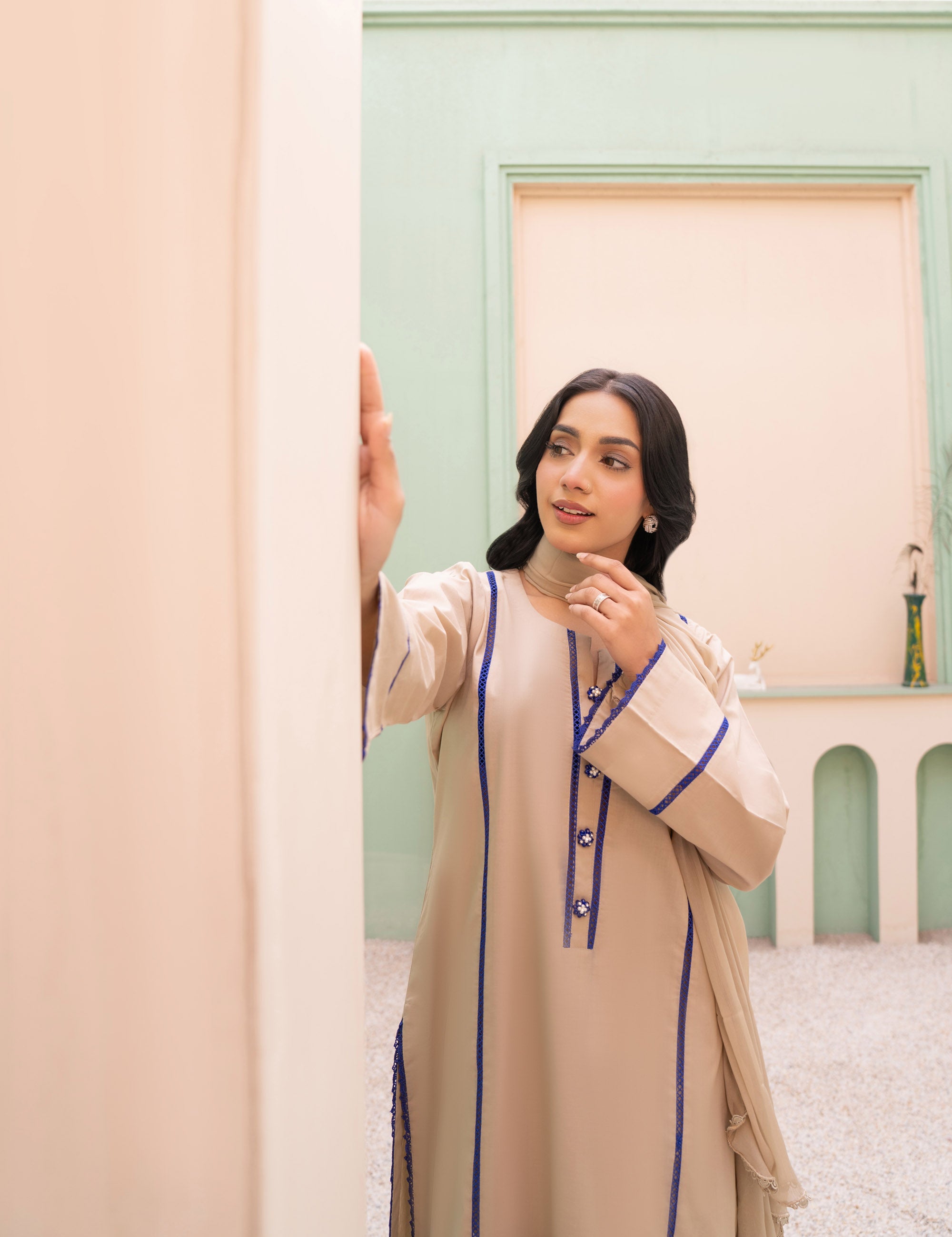 Beige 2-piece suit with blue detailing for women