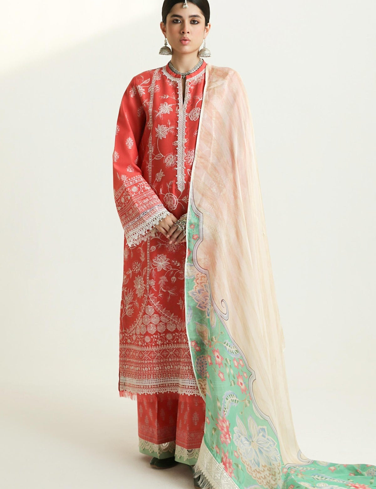 zara-shah-jahan-3-piece-suit_3.jpg